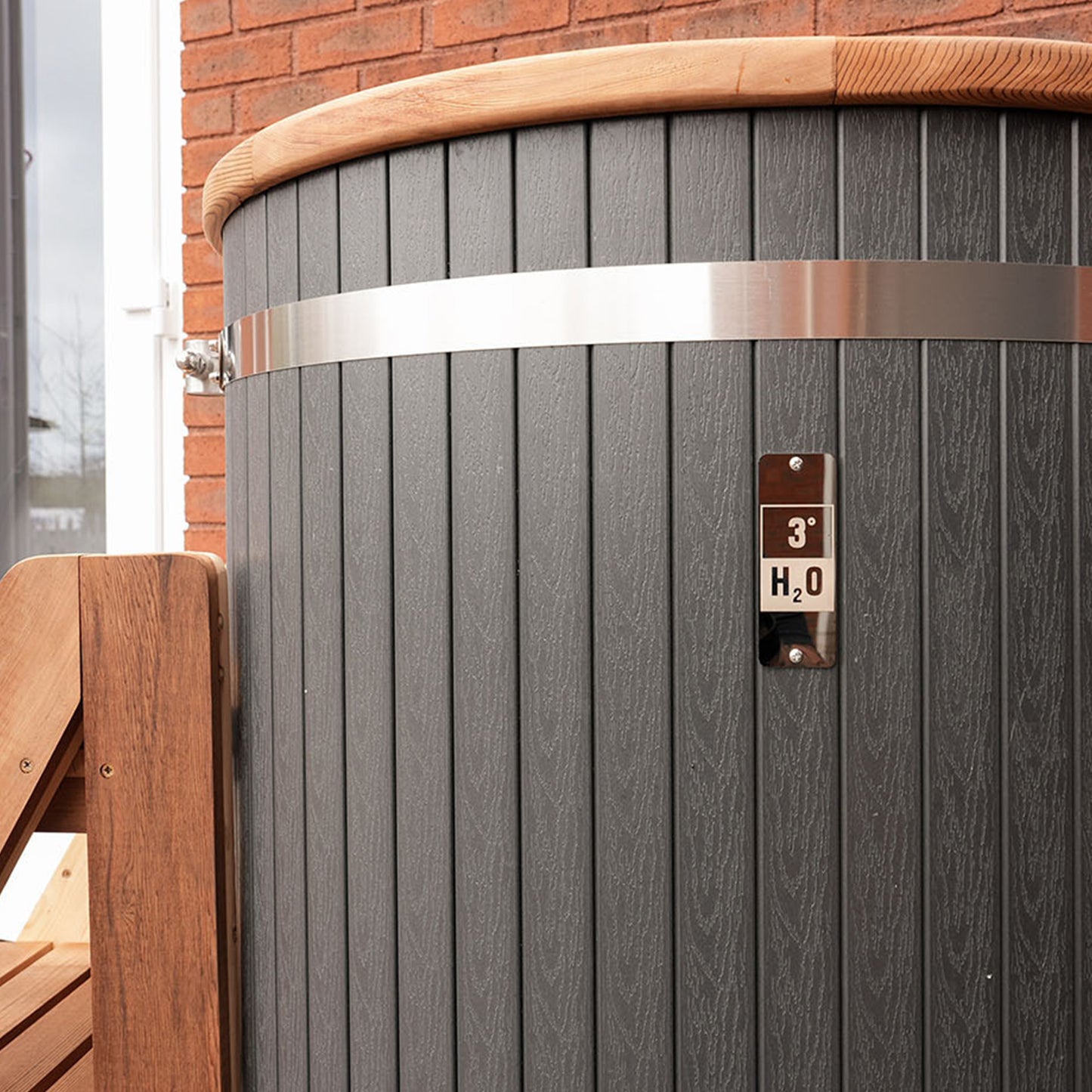 3 Degrees H2O Cold Water Therapy Wooden Composite Ice Bath