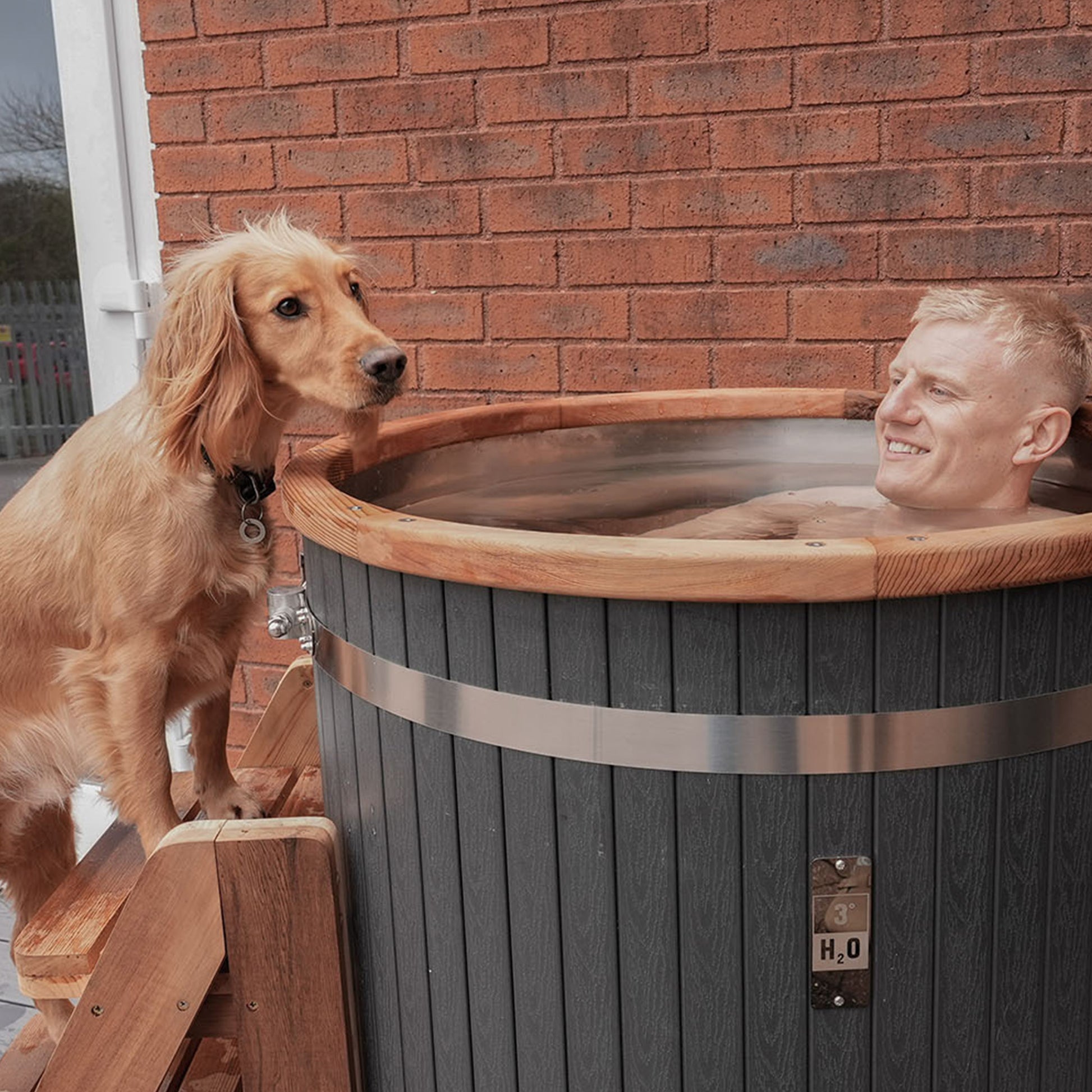 3 Degrees H2O Cold Water Therapy Wooden Composite Ice Bath